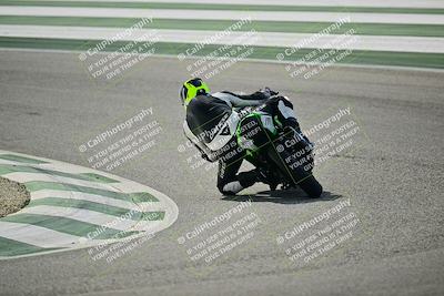 media/Oct-25-2025-2WTD (Sat) [[1e4a1f2fa2]]/B Group/Session 5 (Turn 2)/